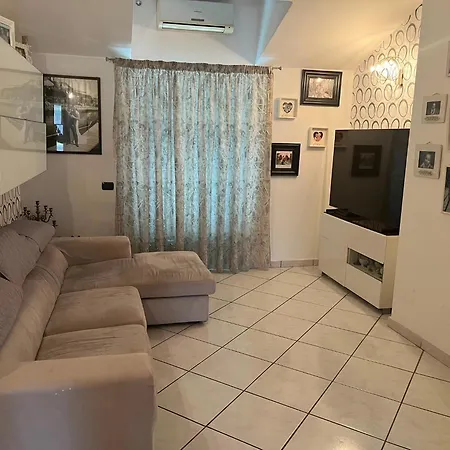 A Casa Di Ylenia 아파트
